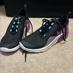Nike Women's Black and Purple Sneakers